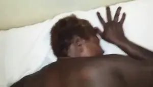 Mami putim han na opim pussy blo yu