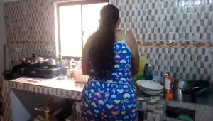 stepson can't stand the sight of his stepmother's ass, so he ends up fucking her in the kitchen and leaving her covered in cum