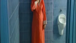 Sexy MILF Get Pussy Wet and Fucked Hard and Cumshot