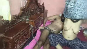 Indian bhabhi ki salwar suit me hot chudai ki boobs ki chusakr lal kar di