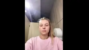 Fingering anal in the public and cum so hot