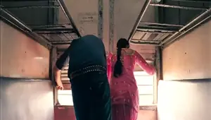 Parineeti Chopra Train Sex Scene Ishaqzaade 2012 Movie
