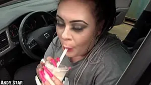 SPERM SHAKE IN MC DRIVE BLOWJOB BY BBW SLUT