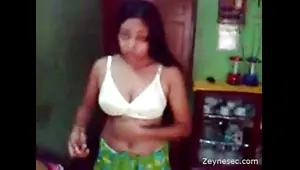 Indian Whore Strips And Sucks Some Cock For The Camera Video Bra Chubby College Couples Ethnic Hardcore Homemade Indian Indian Female Indian Male Shaved Pussy Small Cocks Stripping White Panties