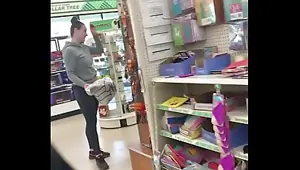 Bulge watching public dick swing