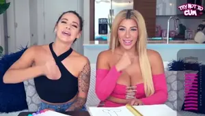 Spanish lessons! 100 effective, with these 2 hot girls TRY NOT TO CUMM